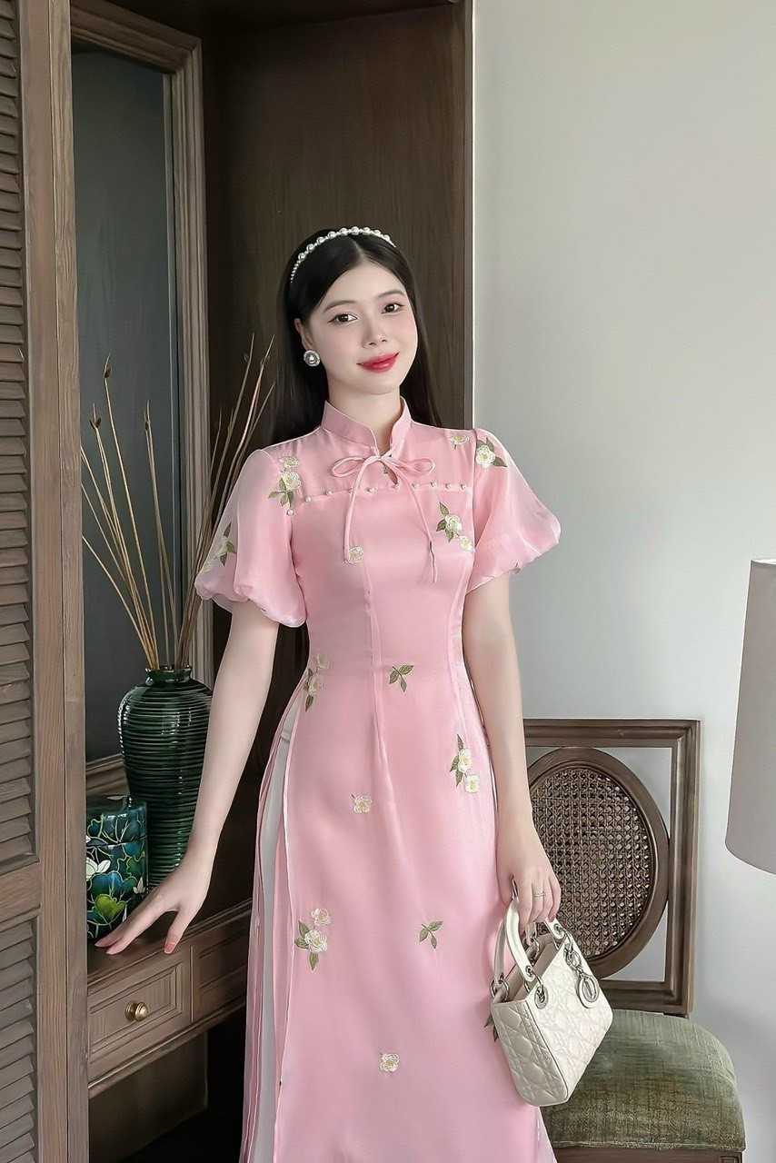 ÁO DÀI THÊU HOA VOAN VÀ QUẦN DÀI TRẮNG