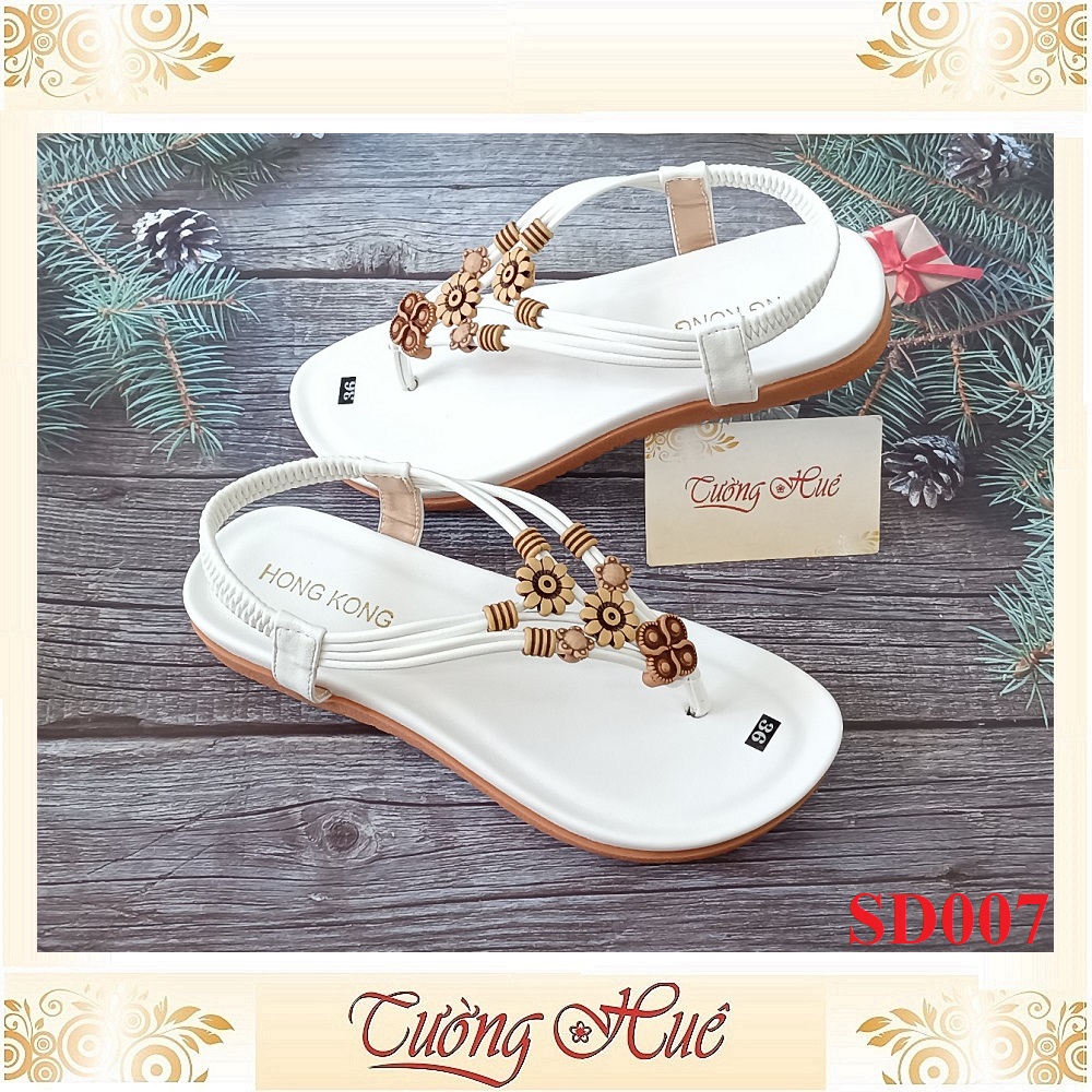 Sandal Nữ Xỏ Ngón Quai Đính Hoa Đế Bệt - SD007