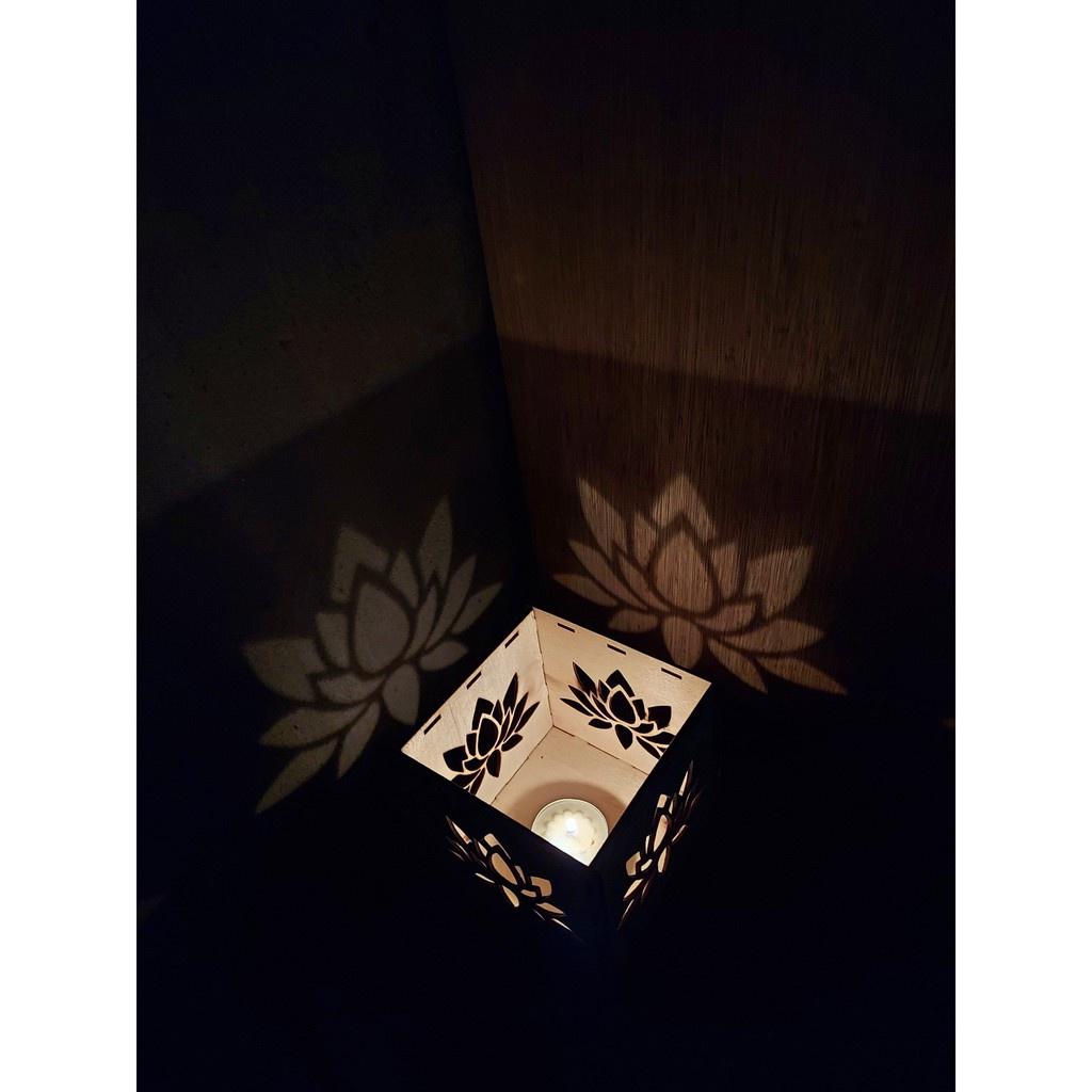 Hộp đèn gỗ cắt hình Bông Hoa Sen