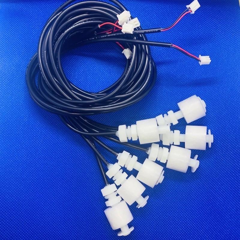 Bơm 30w bơm cao 2,2m Vỏ Xanh Loại Đẹp Chống Mùi Chống Ố Cách Điện Loại đẹp