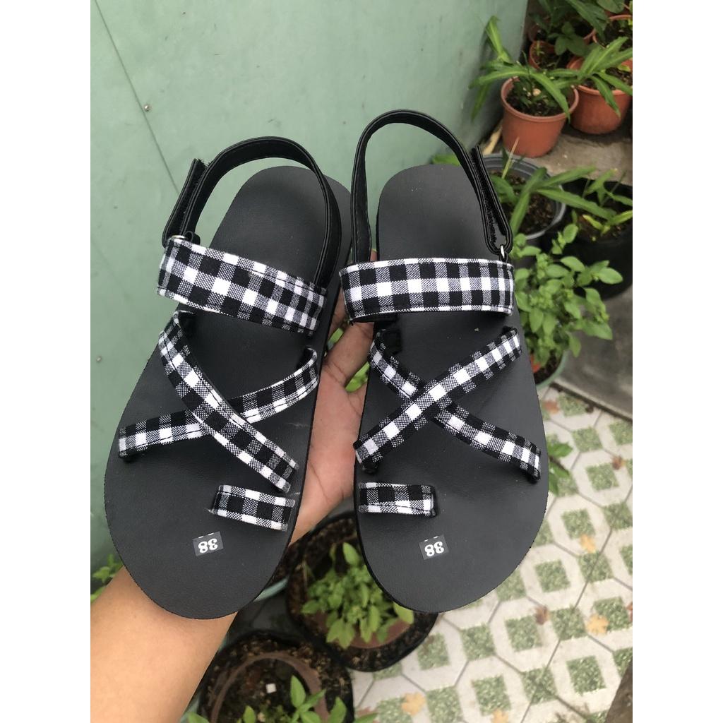 Xăng đan nữ sandal đồng nai đế đen quai ca rô