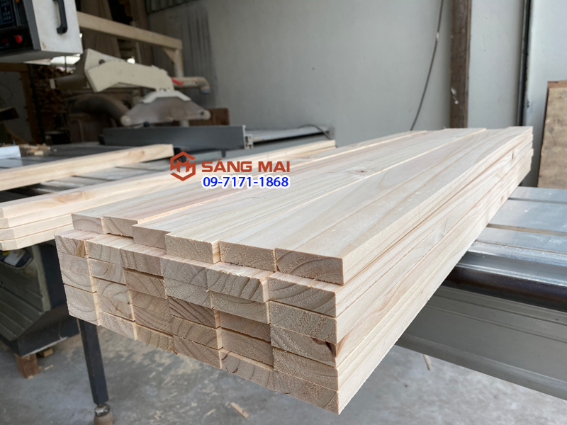 [MS66] Thanh gỗ thông dày 1,5cm x 4,5cm x dài 80cm + láng mịn 4 mặt