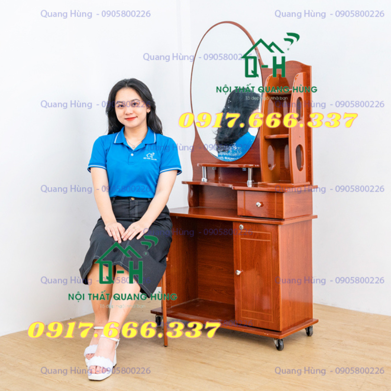 Bàn trang điểm kính tròn ván Okal cao cấp dành cho phái đẹp