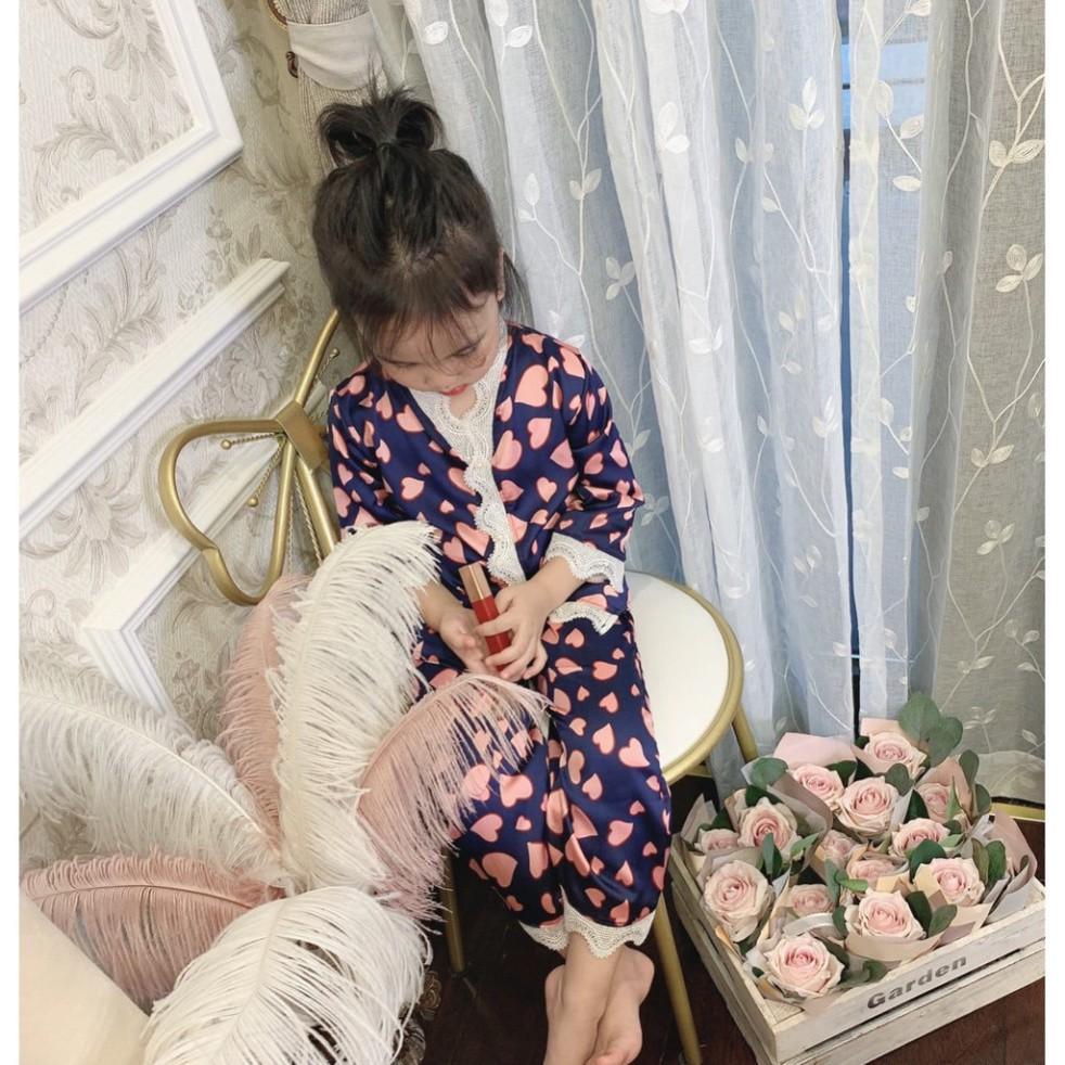 Bộ Ngủ Pijama Lụa Satin Hình Tim Dài Tay Bé Gái - Babi mama