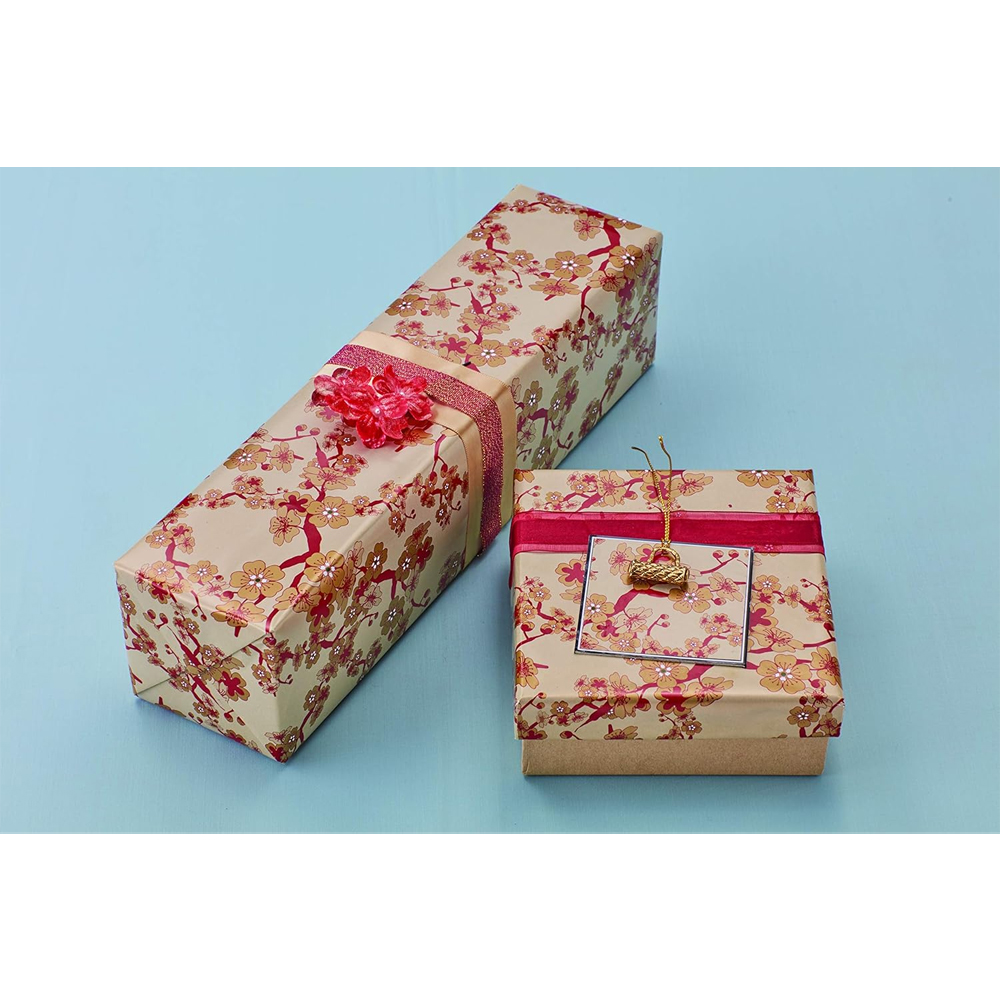 Red &amp; Gold Gift Wrapping Papers