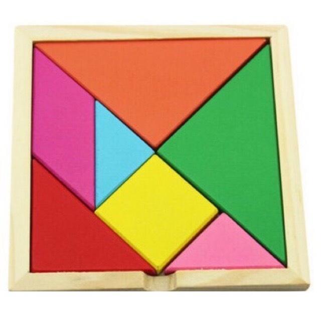 Bộ ghép trò chơi trí uẩn Tangram giúp bé phân biệt màu sắc, phân biệt to nhỏ và phát triển trí tuệ