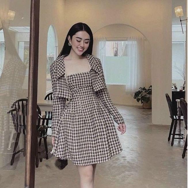 Set Đầm Hai Dây Caro Xoè Kèm Khoác Croptop Caro
