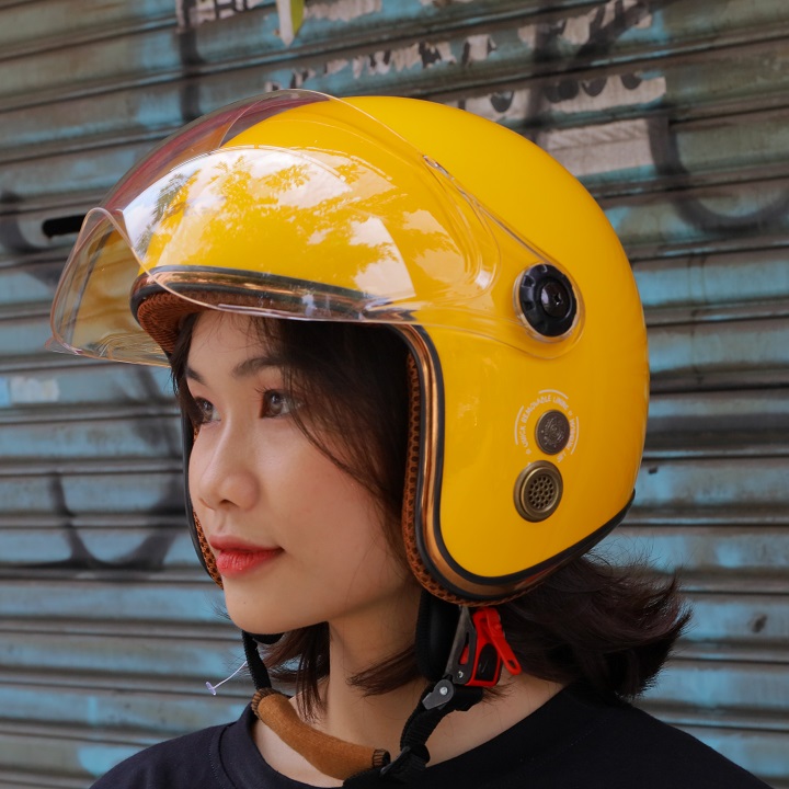 Mũ bảo hiểm 3/4 SRT Viền Đồng Kính Liền Thông Gió Lót Nâu Vàng Bóng - Mũ Bảo Hiểm Chính Hãng Cao Cấp