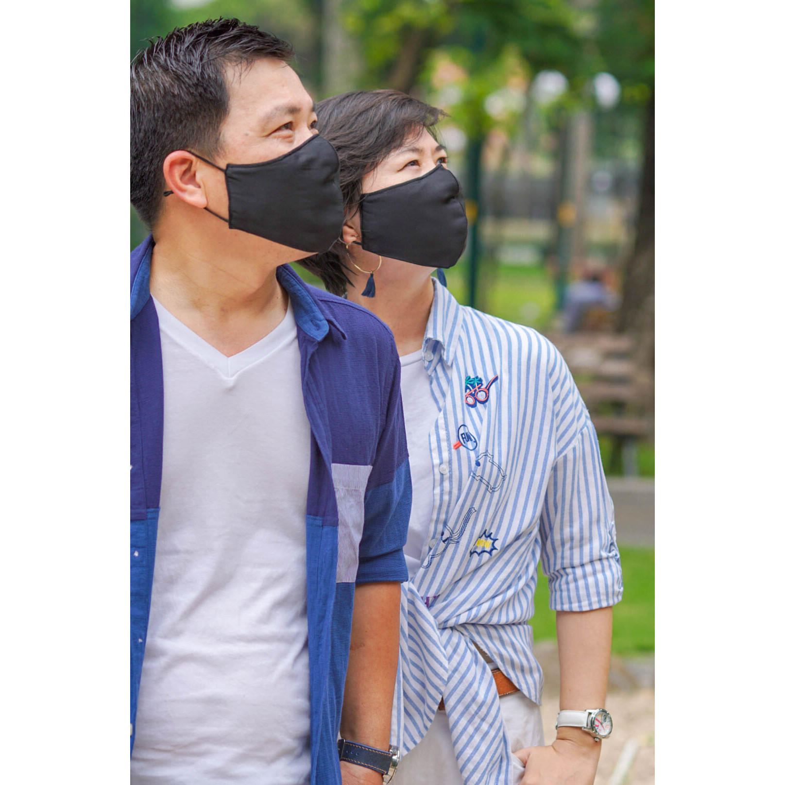 Mulberry silk facemask- Khẩu trang lụa tơ tằm tự nhiên 3 lớp unisex, gồm 2 lớp vải lụa tơ tằm + 01 lớp bông tơ tằm