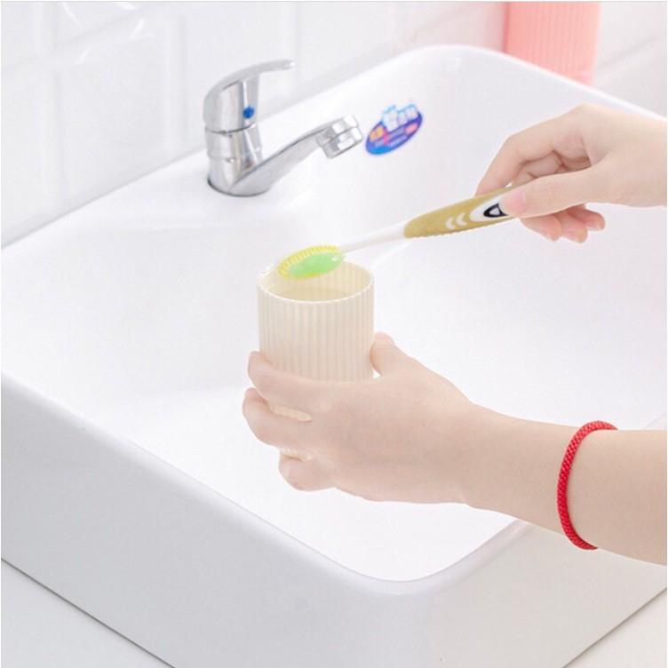 Hộp đựng bàn chải và tuýp kem đánh răng có vân mới