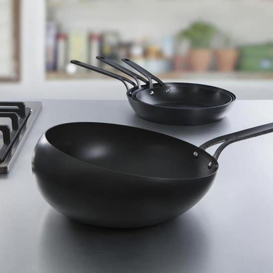 Chảo Wok Thép Carbon BK 30cm