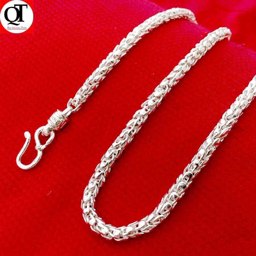 Dây chuyền bạc nam Bạc Quang Thản thiết kế kiểu dây tròn độ dài 50cm, trọng lượng có nhiều lựa chọn chất liệu bạc ta.