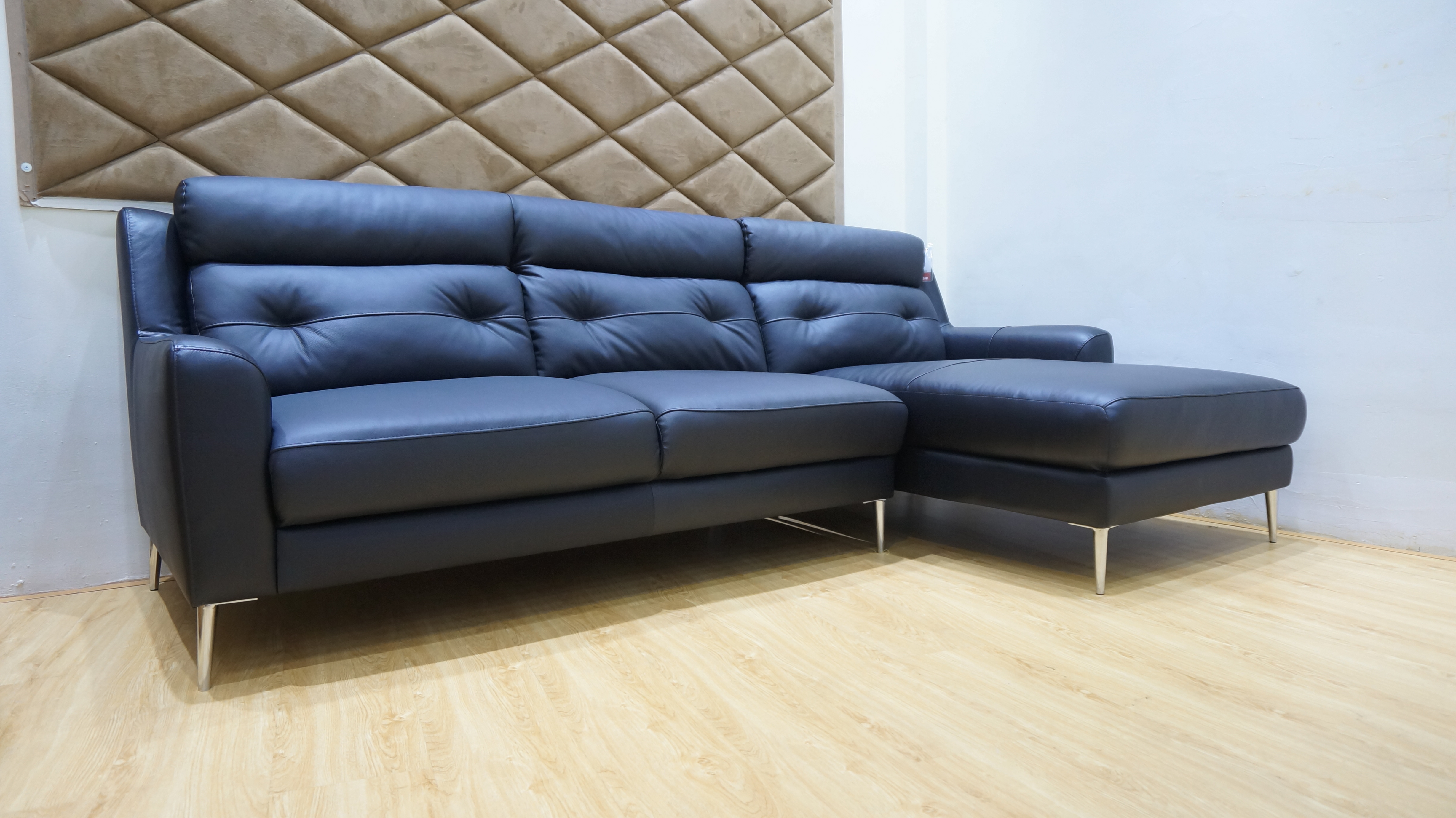 Sofa Góc L Da Bò Thật Cao Cấp - SG3905 - Màu Đen