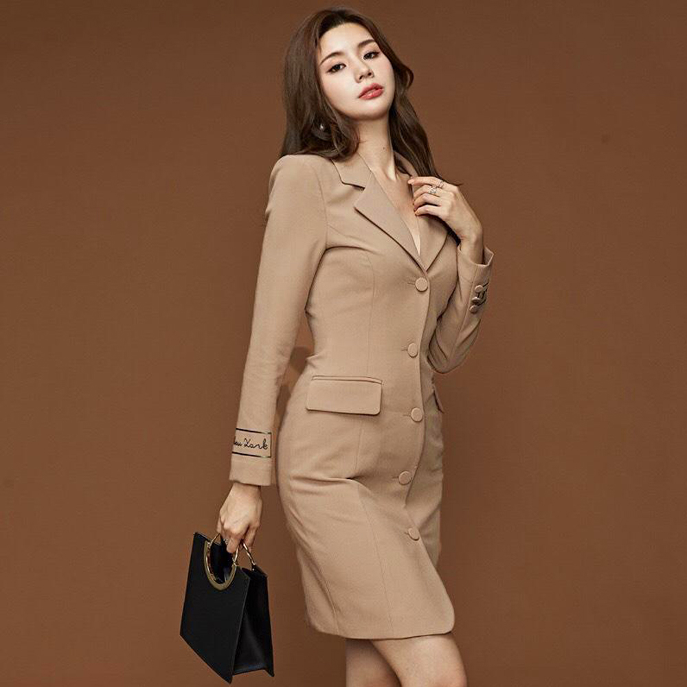 Đầm Công Sở Cổ Vest Tay Dài