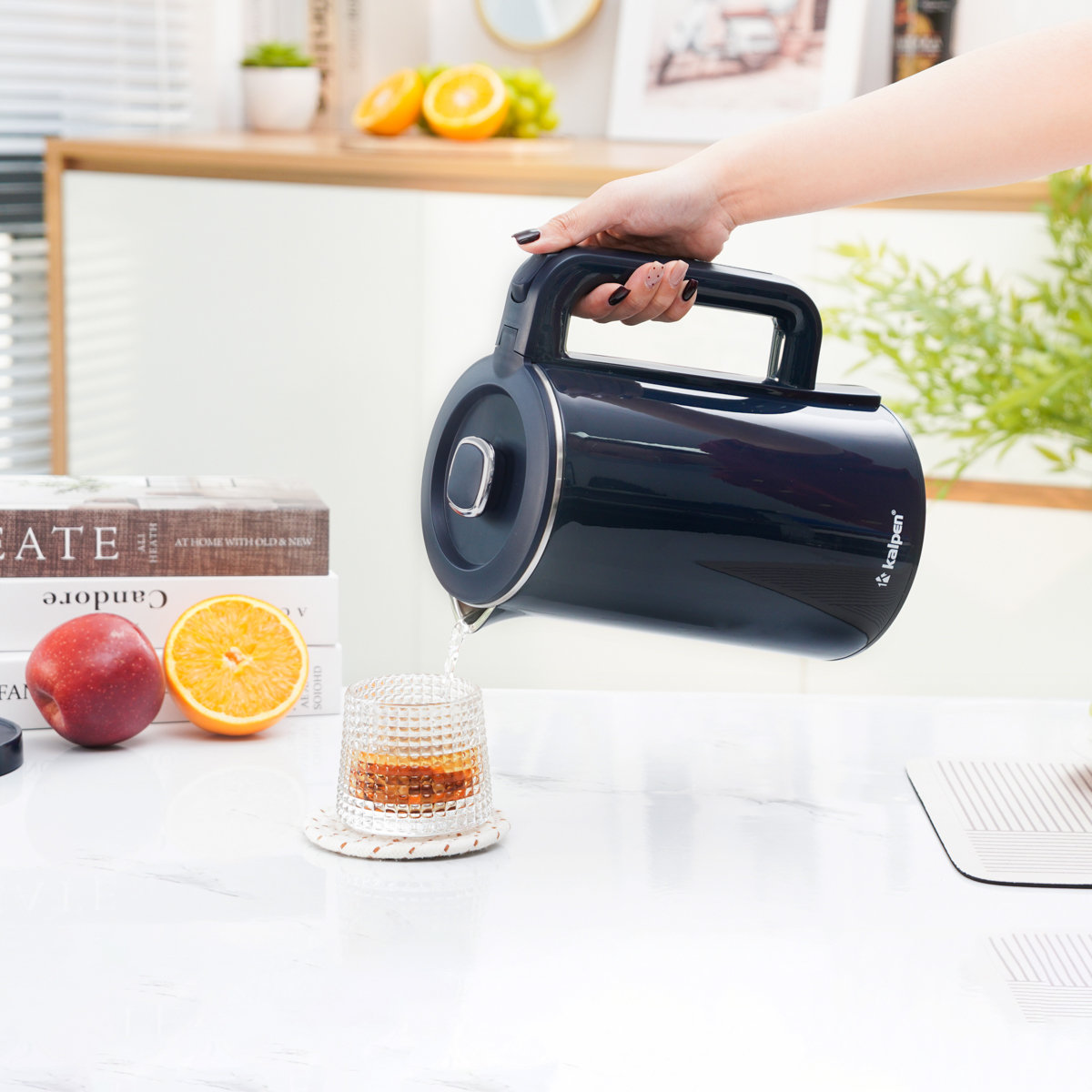 Ấm đun nước siêu tốc Inox 304 Kalpen dung tích 1.8L KK96, bảo hành 24 tháng - Hàng chính hãng