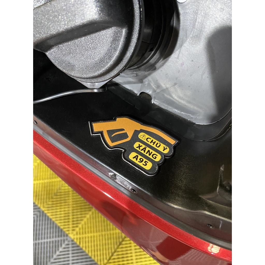Decal tem nhôm dán cảnh báo đổ Xăng A95, dầu Diesel cho xe ô tô