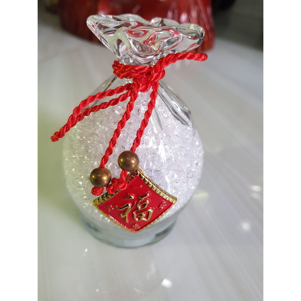 Tượng Túi tiền Để bàn làm việc và xe hơi Thạch Anh Trắng cao 10cm x 7cm hợp mệnh Kim Thủy trưng rất đẹp xinh may mắn ạ