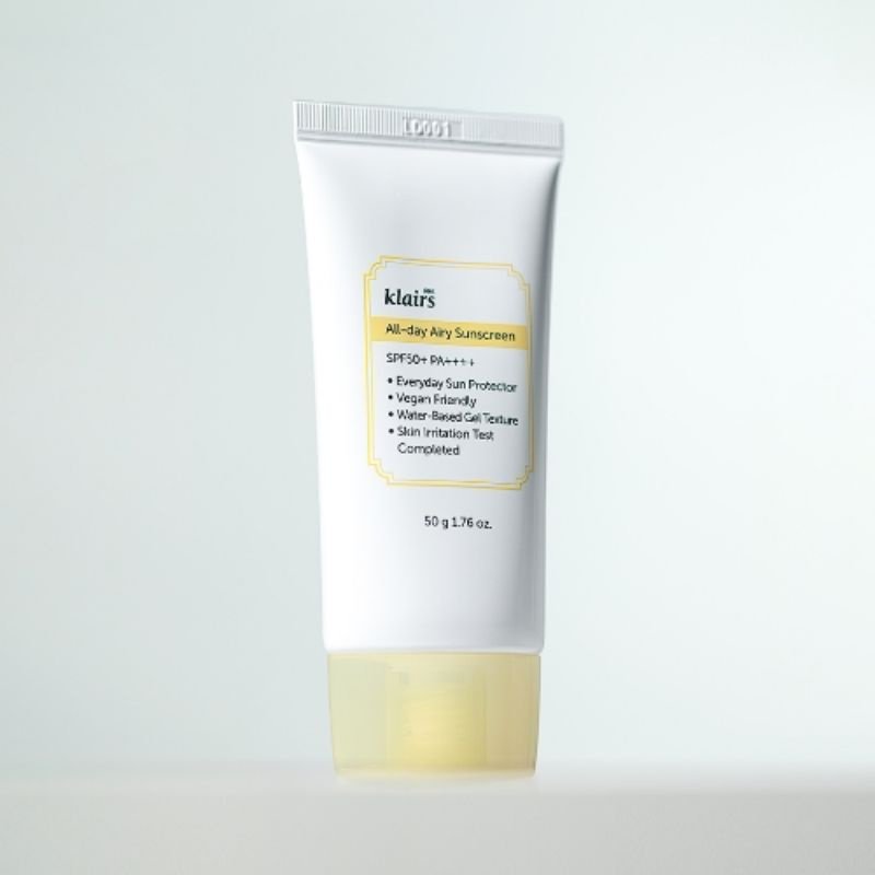 Combo Sữa rửa mặt Dear Klairs Rich Moist Foaming Cleanser 100ml+Dear,Klairs Kem chống nắng All-day Airy Sunscreen SPF50+ PA++++ 50g