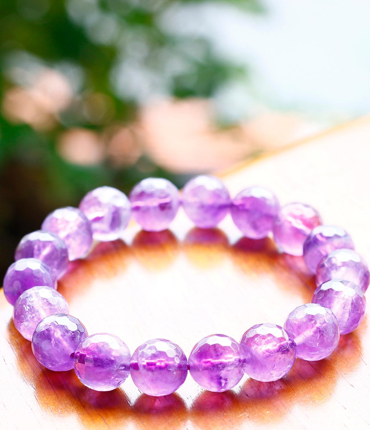 Vòng thạch anh tím giác đa cạnh 10mm mệnh hỏa. thổ - Ngọc Quý Gemstones