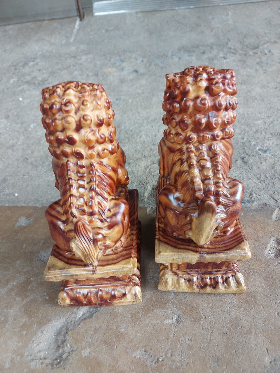 Cặp kỳ lân phong thuỷ gỗ trắc dây nguyên khối cao 20 cm