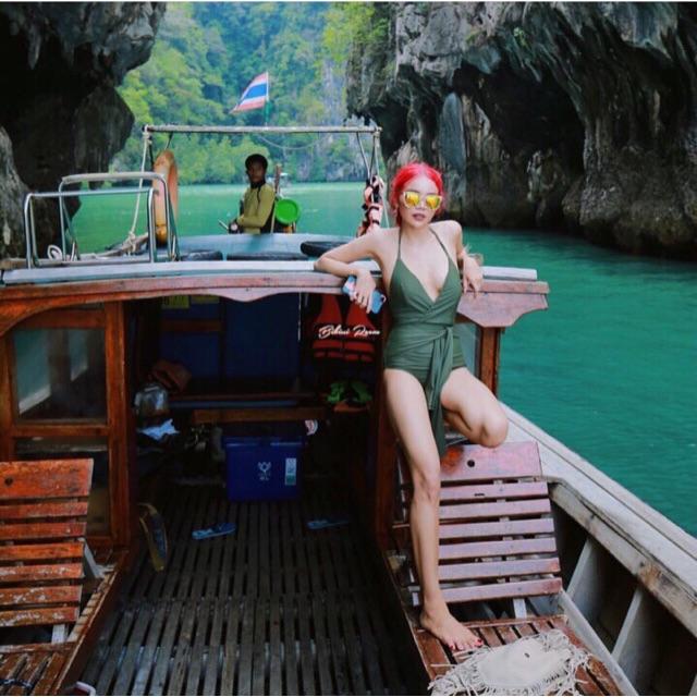 Bikini liền buộc eo