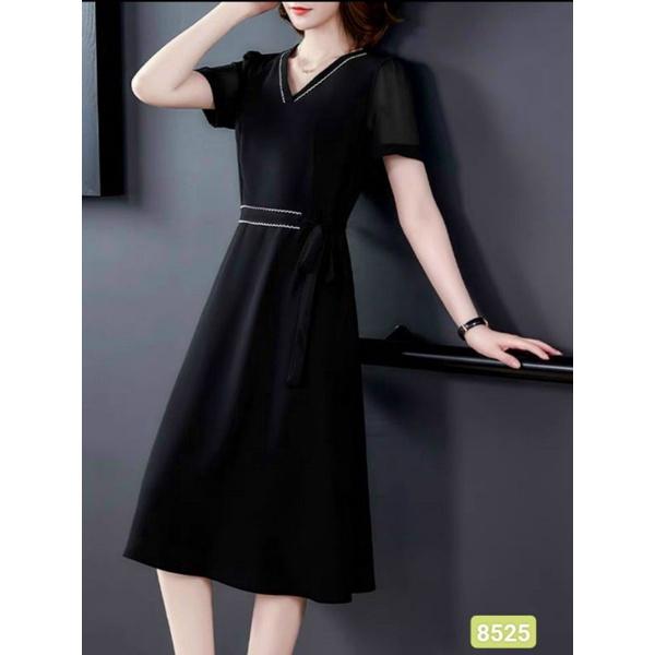 ĐẦM CỔ TIM PHỐI VIỀN