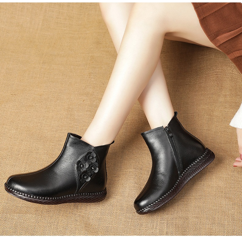 Giày Boots Nữ Điểm Nhấn 4 Bông Hoa Chất Liệu Da Cao Cấp, Bền Đẹp 2298