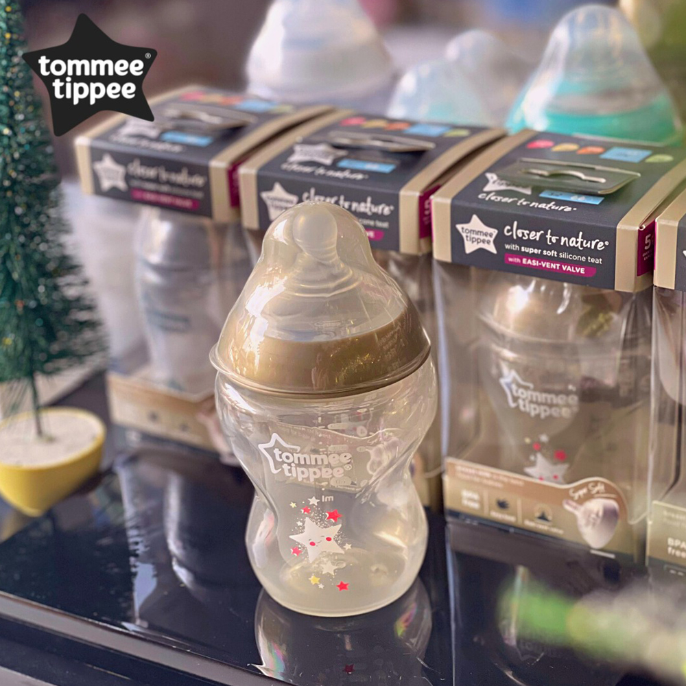 Bình Sữa PP Ty Siêu Mềm Tự Nhiên Tommee Tippee Natural Start 260ml, Núm Ty Của Bình 3-6 Tháng - Hoạ Tiết