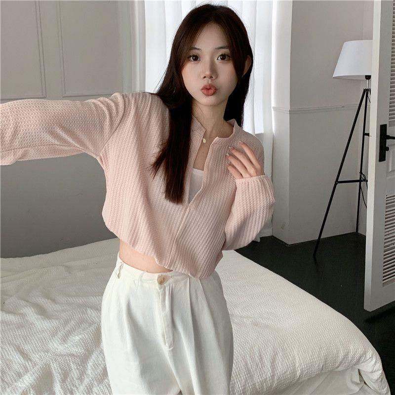 [L2M] SET 2 ÁO LIỀN NHAU TAY DÀI len dệt kim Montoghi cổ V dáng croptop nhúm eo xinh xắn