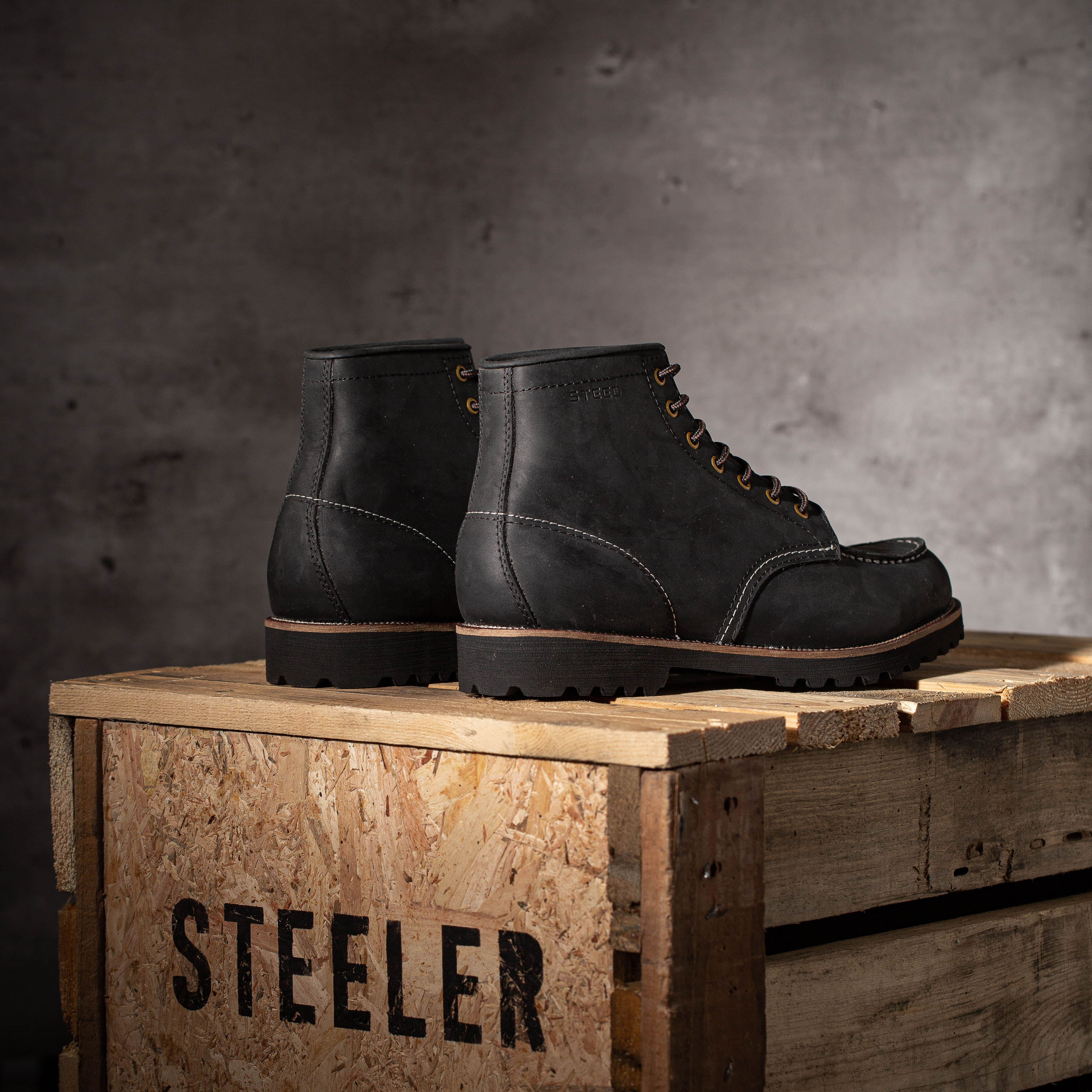 GIÀY DA NAM STEELER - MOCTOE BLACK WITH BLACK SOLE