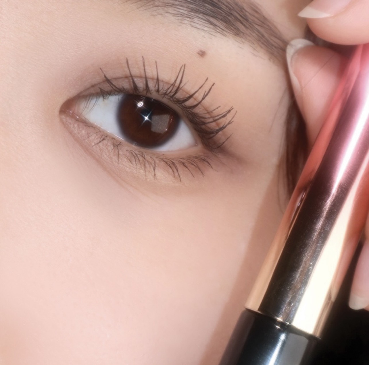 Mascara Màng Film Không Trôi Chải Tơi Và Dầy Rậm Làn Mi Mỏng Kissme Heroine Make (4.5 G)