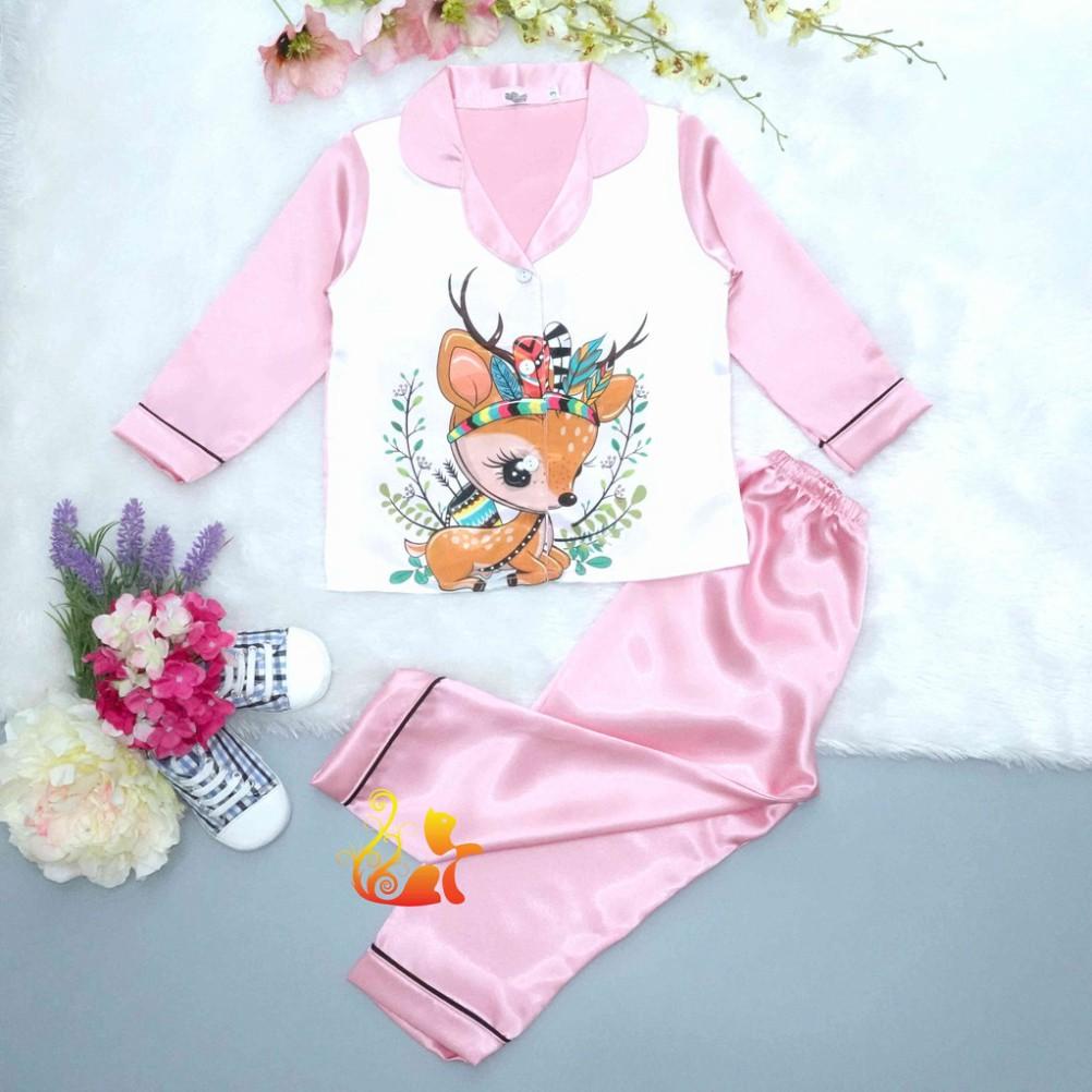 Bộ Đồ Pijama Phi Lụa &quot;Hình Nai&quot; Tay Dài Cho Bé - Từ 12kg - 42kg