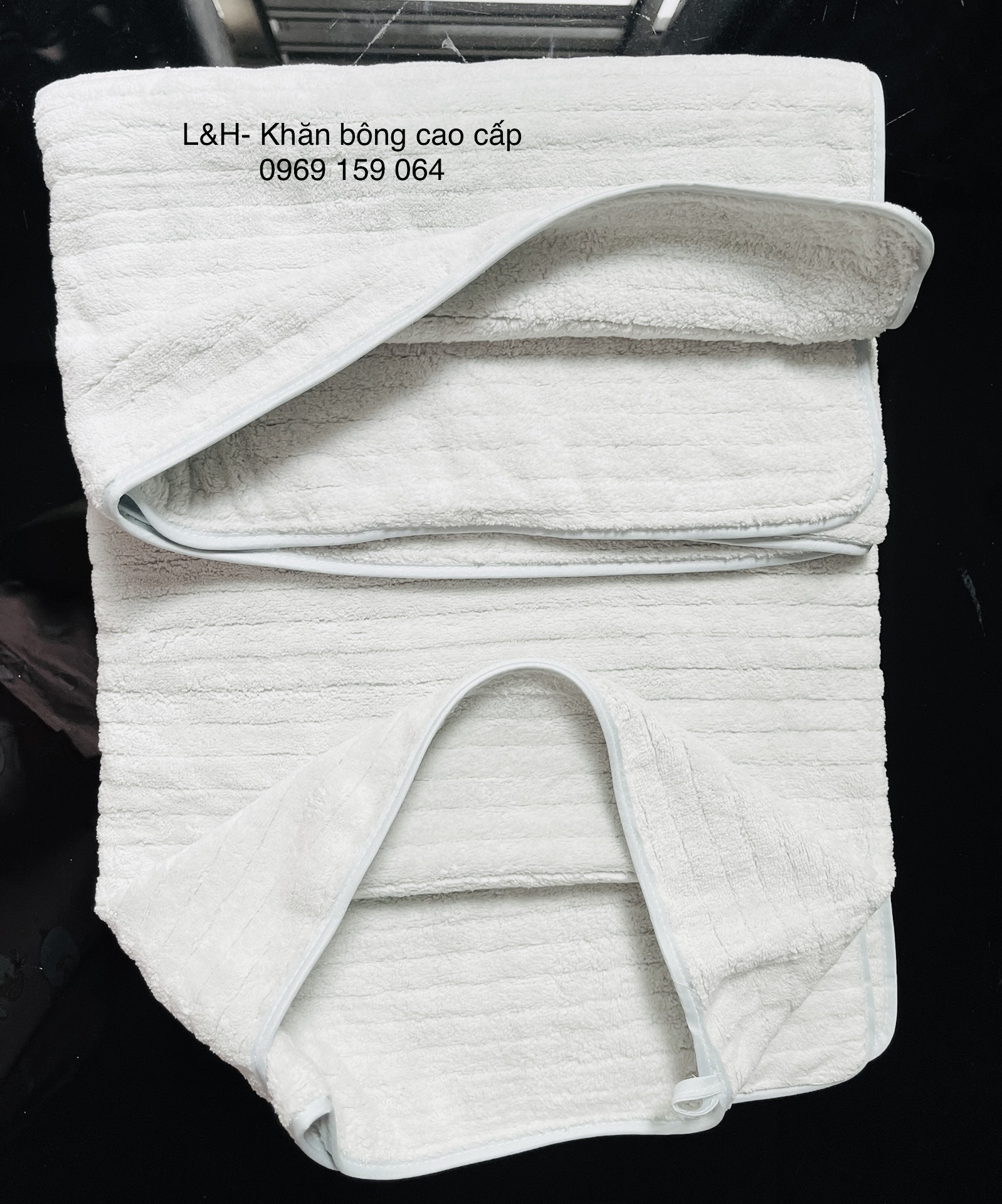 Khăn tắm lông cừu cao cấp, Kẻ viền chìm, KT 50x100cm