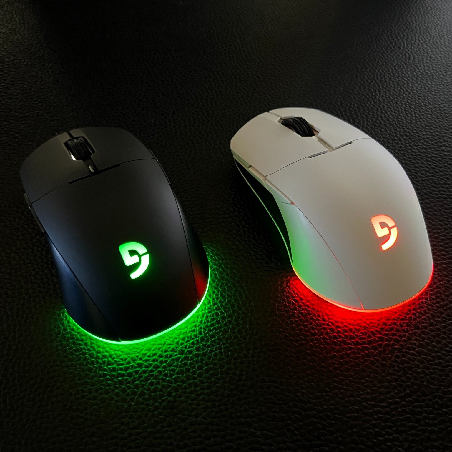 Chuột Gaming Bluetooth và Wireles Fuhlen D90S V3 RGB, DPI 10000, sạc Pin 650mAh, có App- Hàng chính hãng