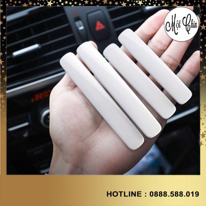 Bộ 4 miếng dán cửa xe ô tô chống trầy Baseus Streamlined Car Door Bumper Strip