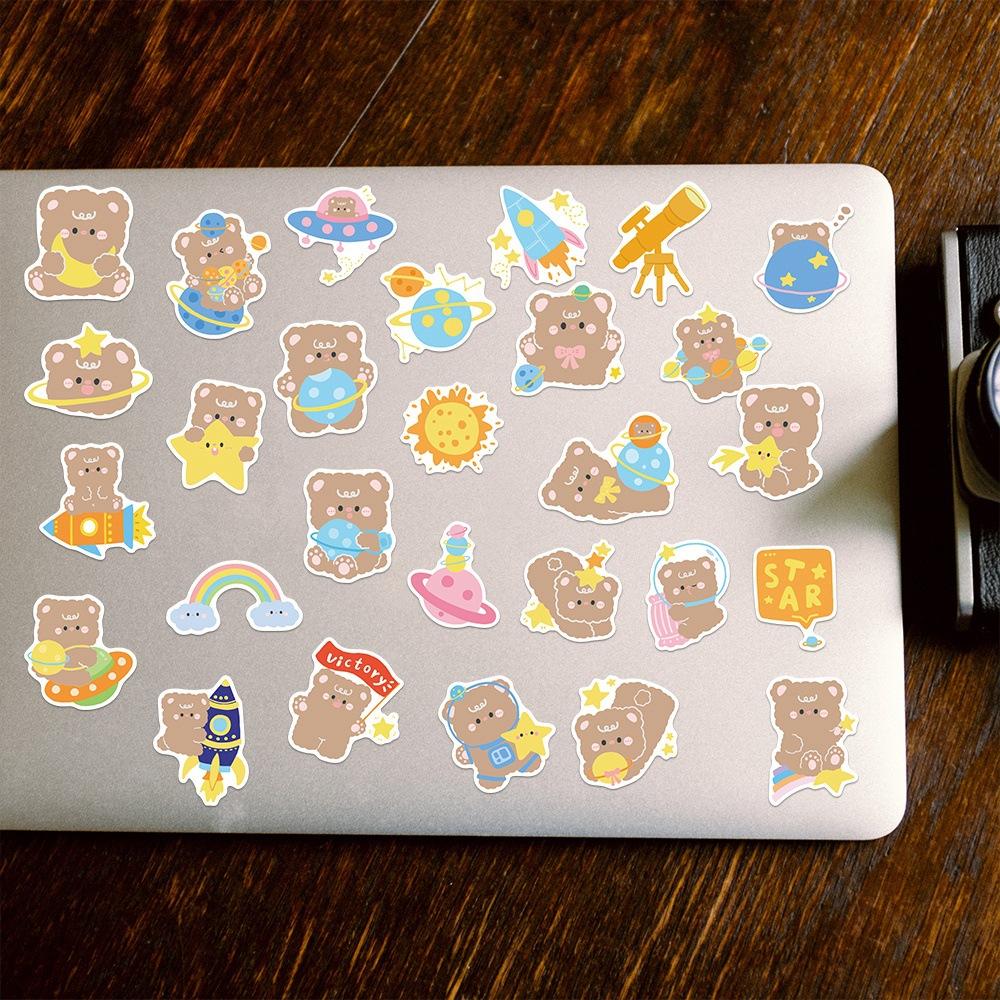 Sticker gấu phi hành gia chibi hoạt hình cute trang trí mũ bảo hiểm, guitar, ukulele, điện thoại, sổ tay, laptop-mẫu S36