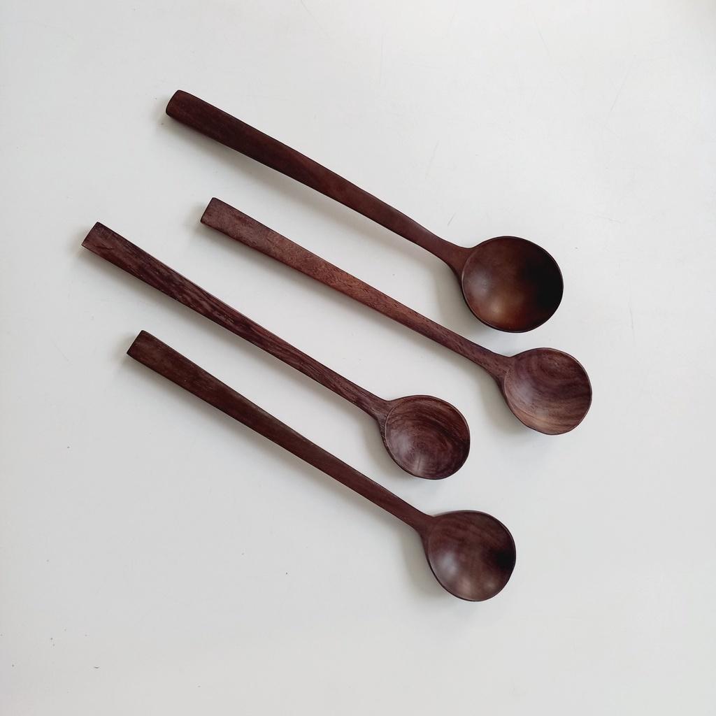 Thìa/Muỗng Gỗ Trắc Miệng Tròn Cỡ 19.5x4cm Dùng Ăn Cháo, Mỳ, Soup,Thìa Ăn Cơm Tiện Lợi