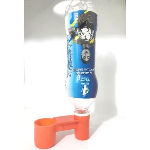 Máng uống tự động cho gà chọi chim bồ câu và gia cầm dạng nút chai màu cam