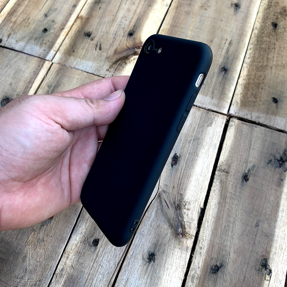 Ốp lưng dẻo mỏng dành cho iPhone 7 / iPhone 8 - Màu đen