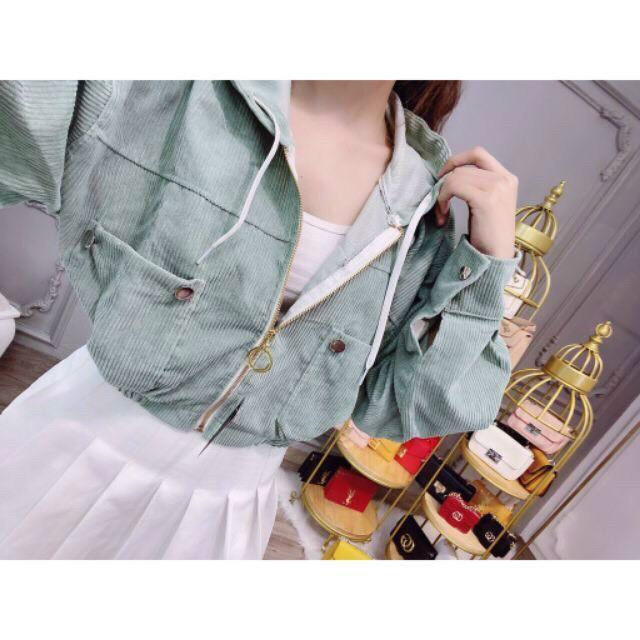 ÁO KHOÁC NHUNG CROP TOP  NỮ HIỆN ĐẠI TÚI VUÔNG TO THIẾT KẾ TRƠN NHƯNG KHÔNG KÉM PHẦN SANG TRỌNG ,CHẤT NHUNG GÂN DÀY MỊN