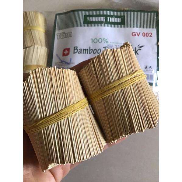 1 Bó tăm xỉa răng bằng cật cây giang 80g an toàn tiện lợi