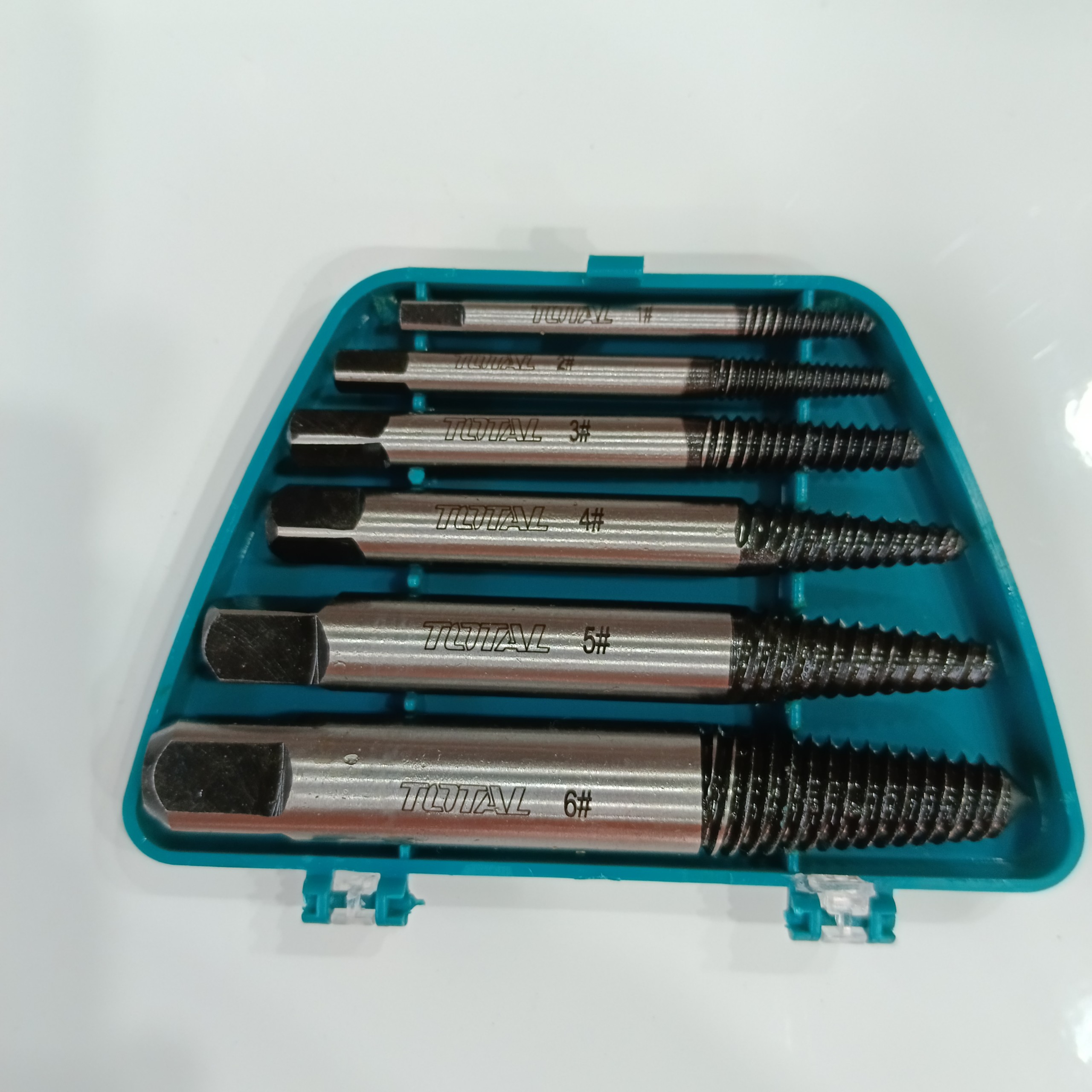 Bộ ven lấy ốc vít gãy 6 chi tiết Total TACSE0061