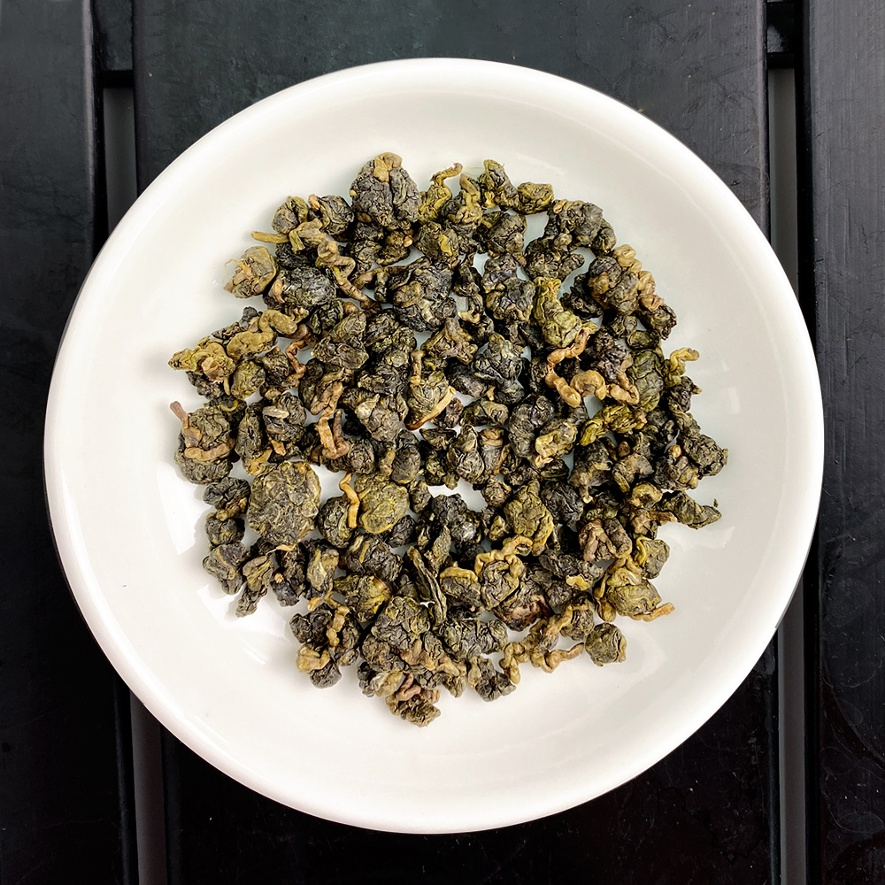 Trà ô long cao cấp hộp 100 gr hàng chính hãng Oldsaigon