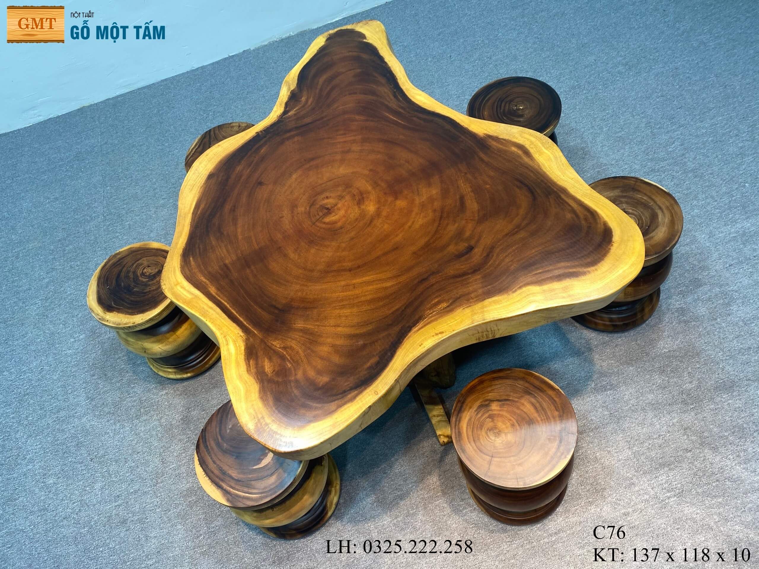 Bàn Cafe Gỗ Me Tây, Bàn Sân Vườn Gỗ Me Tây, Bàn Gỗ Me Tây Nguyên Tấm Dài 1,37m Rộng 1,18m Dày 10cm