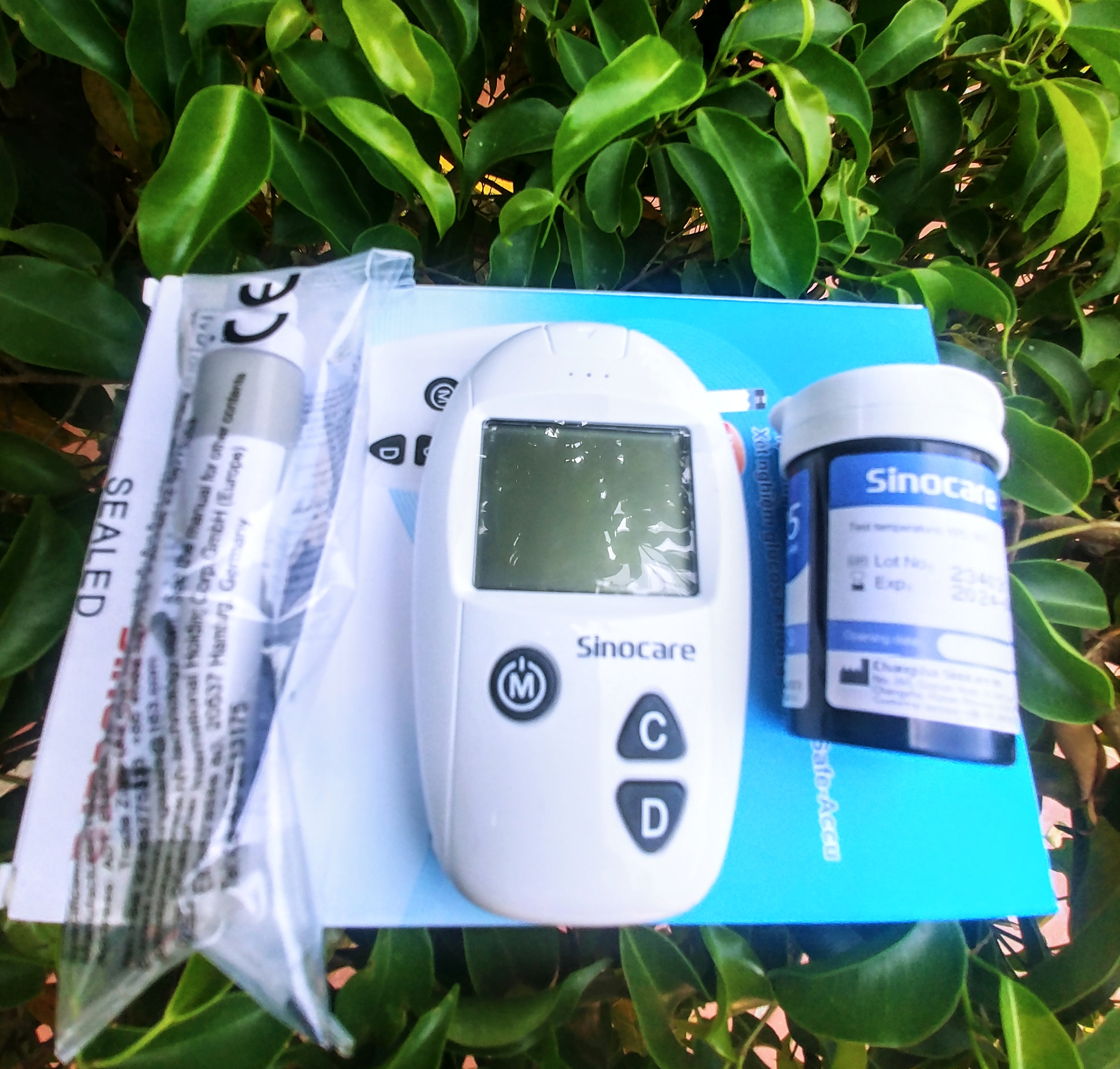 MÁY ĐO KIỂM TRA LẤY KẾT QUẢ ĐƯỜNG HUYẾT TIỂU ĐƯỜNG NHỎ GỌN TIỆN DỤNG HÀNG CHUẨN