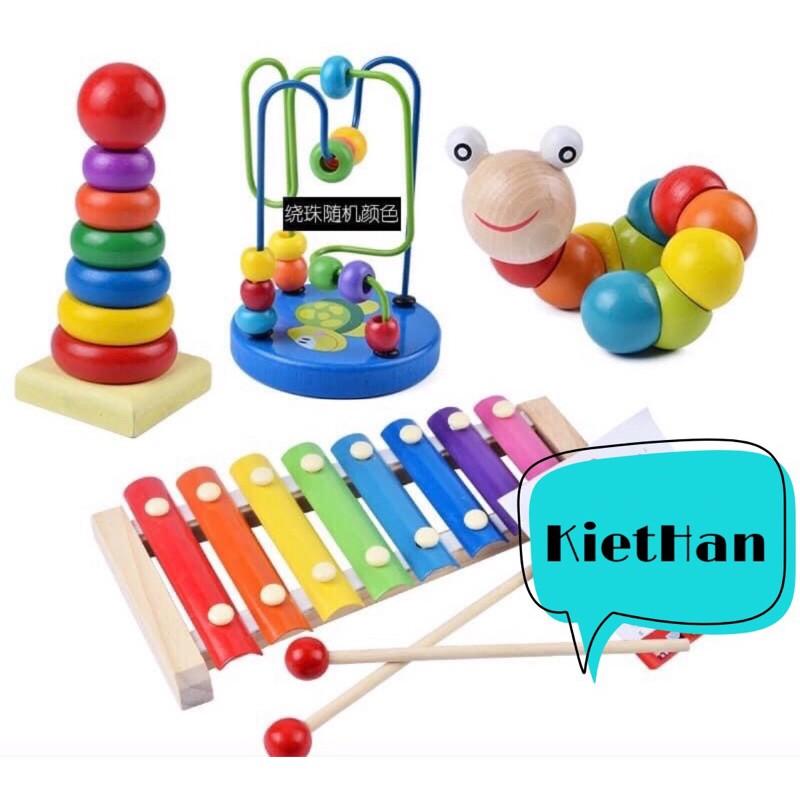 Combo đồ chơi gỗ 4 món: luồn hạt, đàn xylophone, tháp gỗ, sâu uốn dẻo