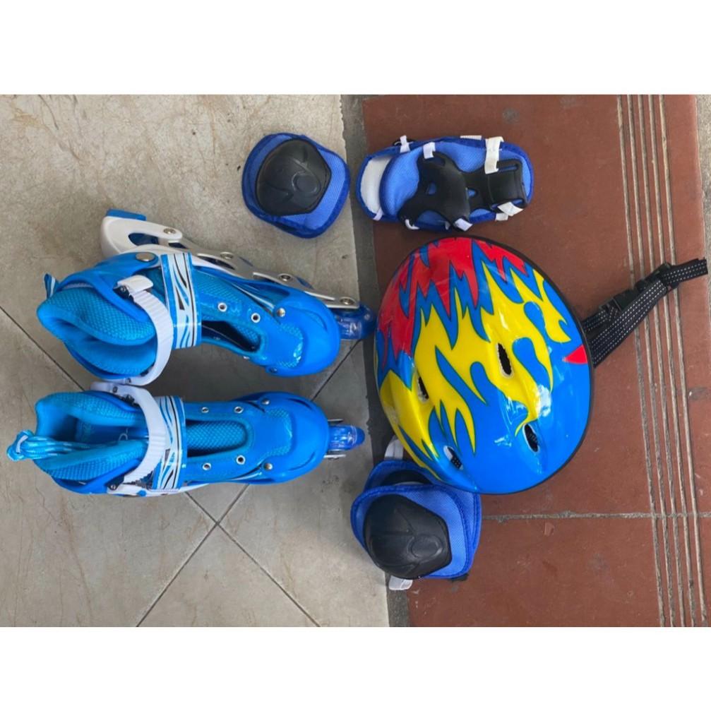Giày trượt patin cho bé kèm mũ bảo hiểm và bảo vệ) bánh xe phát sáng giao mẫu ngẫu nhiên