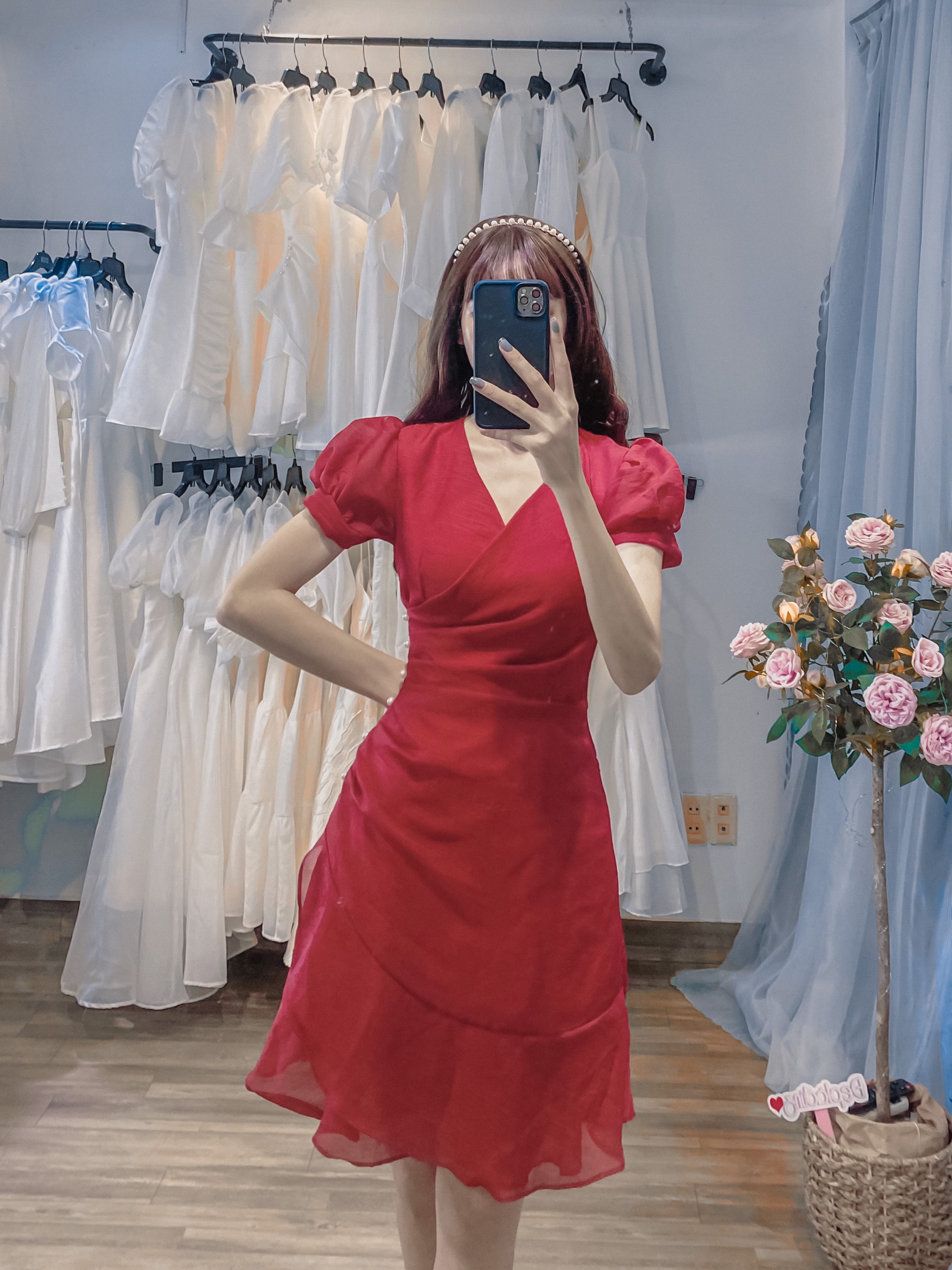 Đầm Dạo Phố Cổ Chéo Đính Ngọc Trai