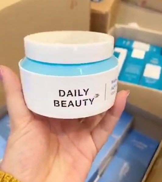 Combo 7 hộp Kem dưỡng Daily Beauty Intensive Anti-WrinKle Aqua Cream sản phẩm cấp nước cho da dầu nhập khẩu chính ngạch Hàn Quốc