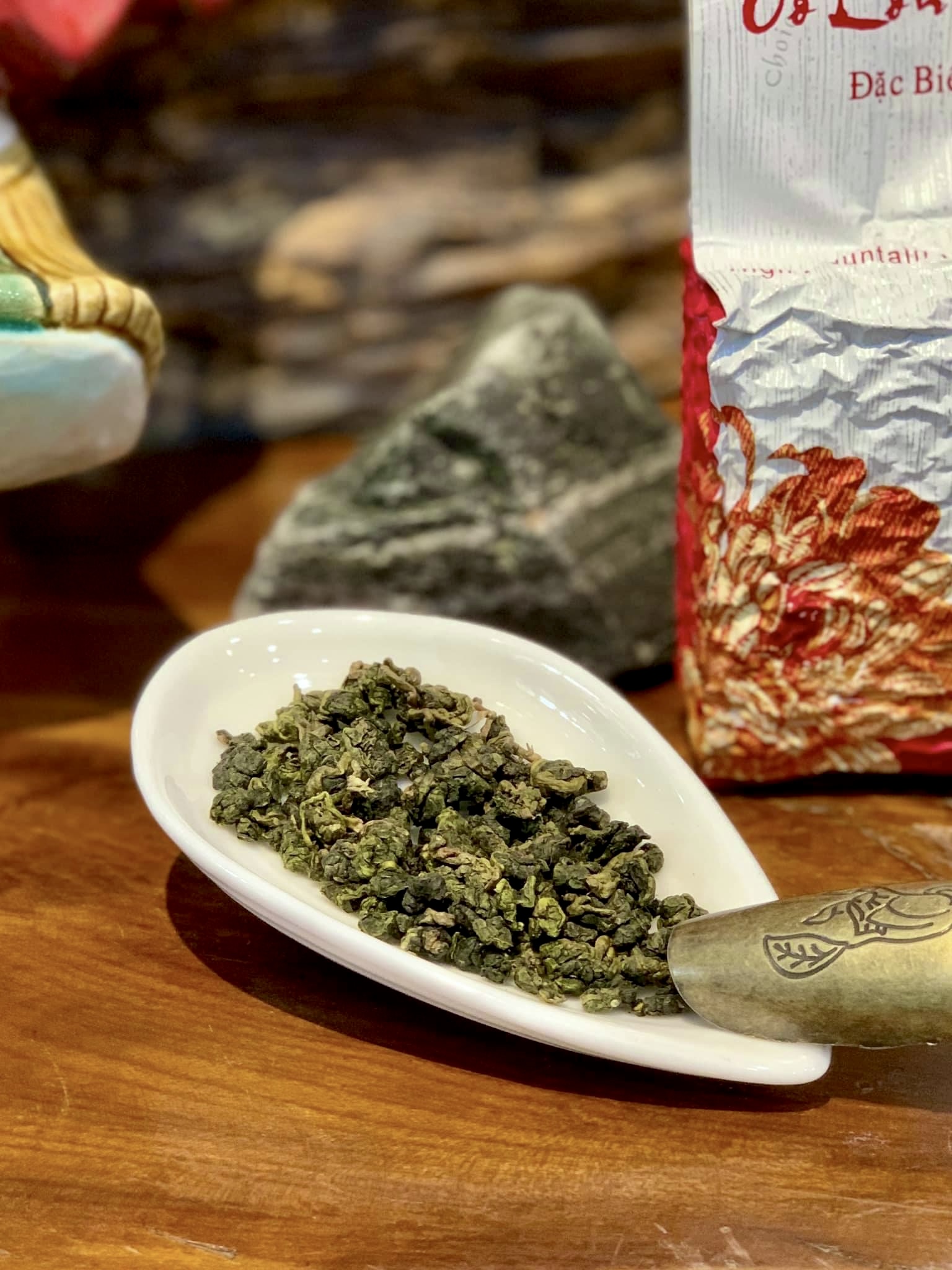 TRÀ OOLONG TỨ QUÝ ĐẶC BIỆT - ORGANIC TEA - 250G